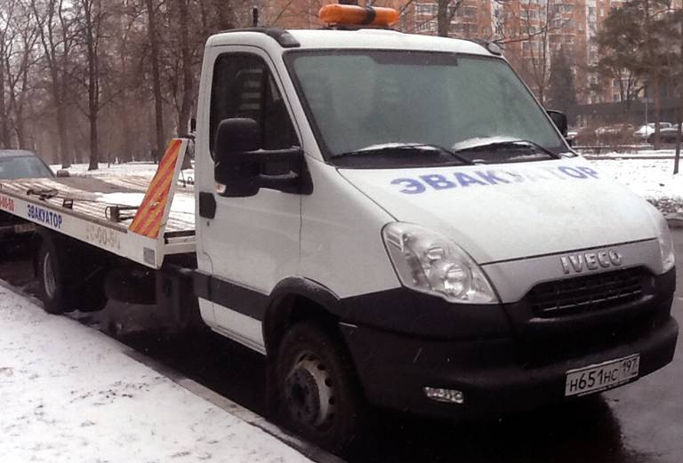 Заказать машину для перевезки груза из Нягань в Москва